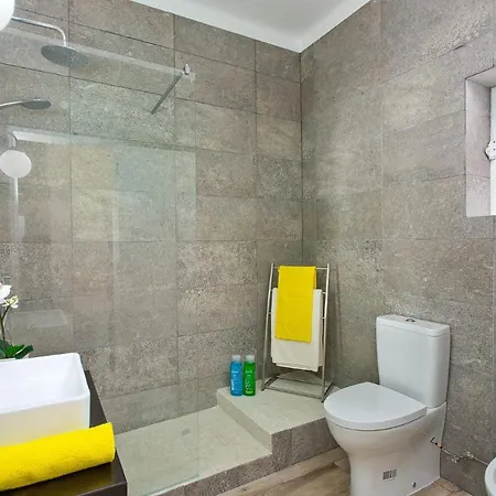 Villa Machado By Lagoa (Algarve)